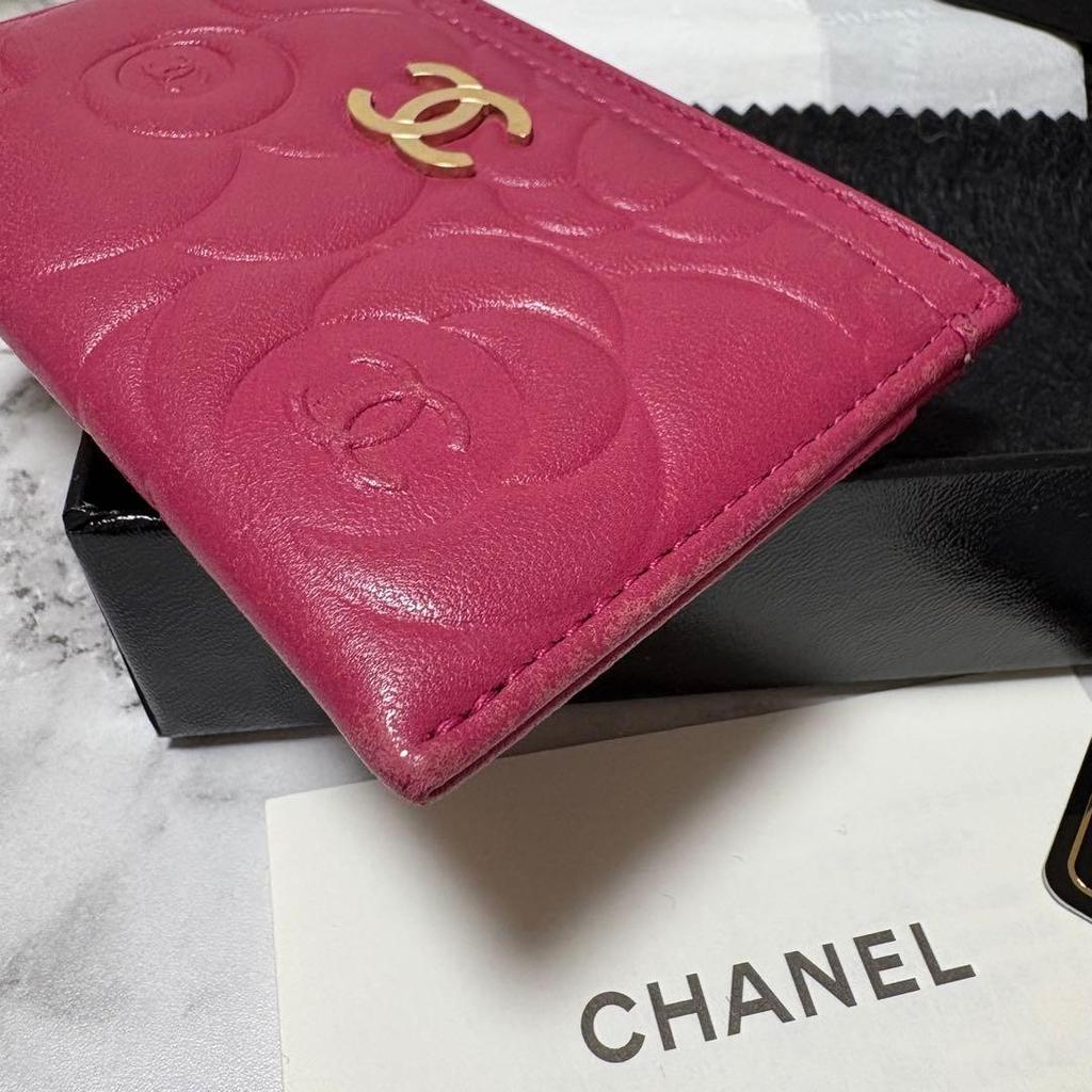 Used Chanel card case Camellia