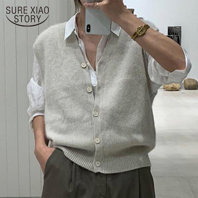 Women Cardigan Sweater Vest Loose Autumn And Winter Wool Knitted Vest Sweater For Women Loose Solid Sleeveless Sweaters 16348