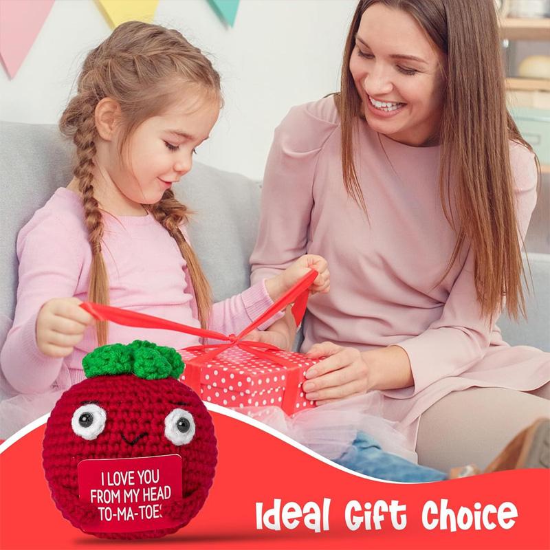 1/3Pcs Tomato Handmade Frend's Gifts Funny Doll With Card Knitted Crochet Room Decoration Positive Energy