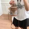 Мини-сумка нишевого дизайна с высоким чувством стиля, женская, лето 2025, новая модная сумка-мессенджер, корейская версия, популярная портативная сумка-ведро