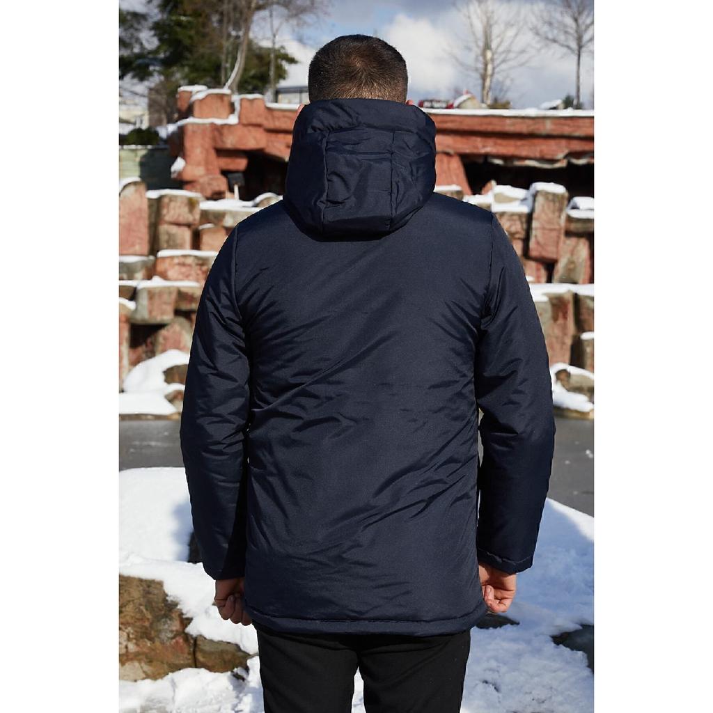 Мужское черное флисовое зимнее пальто с водо- и ветрозащитным капюшоном