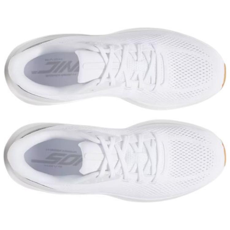 Under Armour Кроссовки мужские Sonic 7 белые 3028002-100
