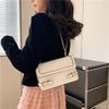 Stylish Medium-sized Pu Leather Square Bag Elegant Daily Commuter Shoulder Bag