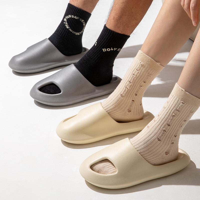 Летние мужские тапочки 2024 года, толстые женские домашние тапочки для ванной комнаты, нескользящие пляжные сандалии на платформе для пар, женские и мужские шлепанцы