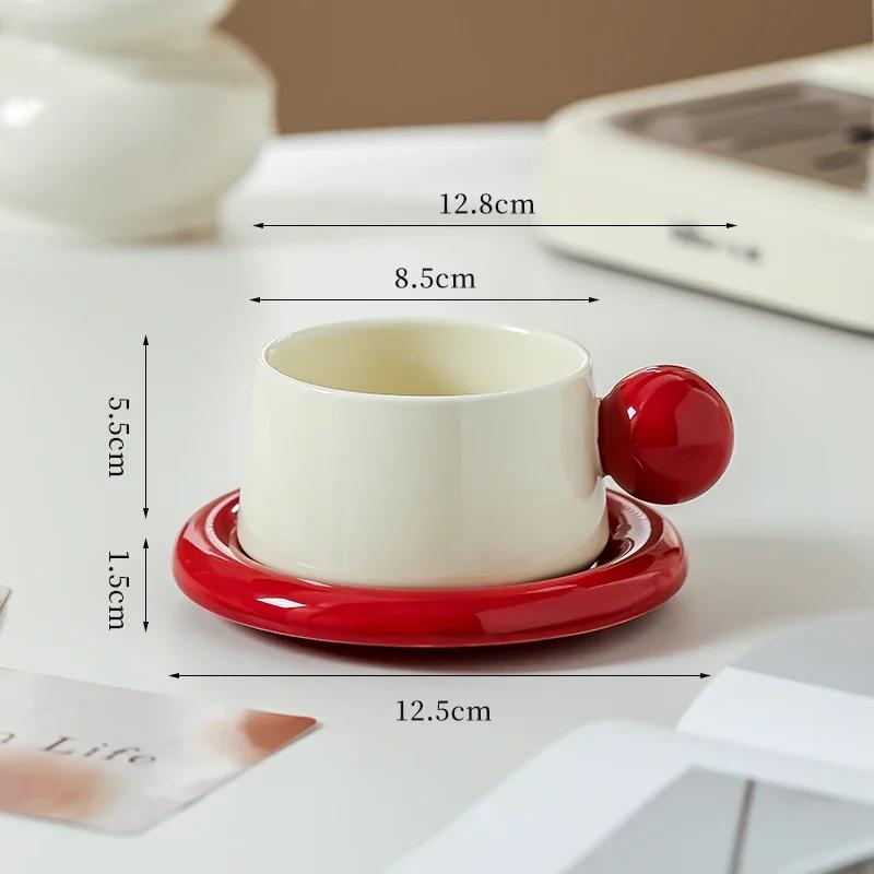 Высококачественные керамические кофейные чашки для свадьбы, домашний набор чашек для послеобеденного чая, легкие кружки для завтрака в отеле класса люкс, праздничные подарки