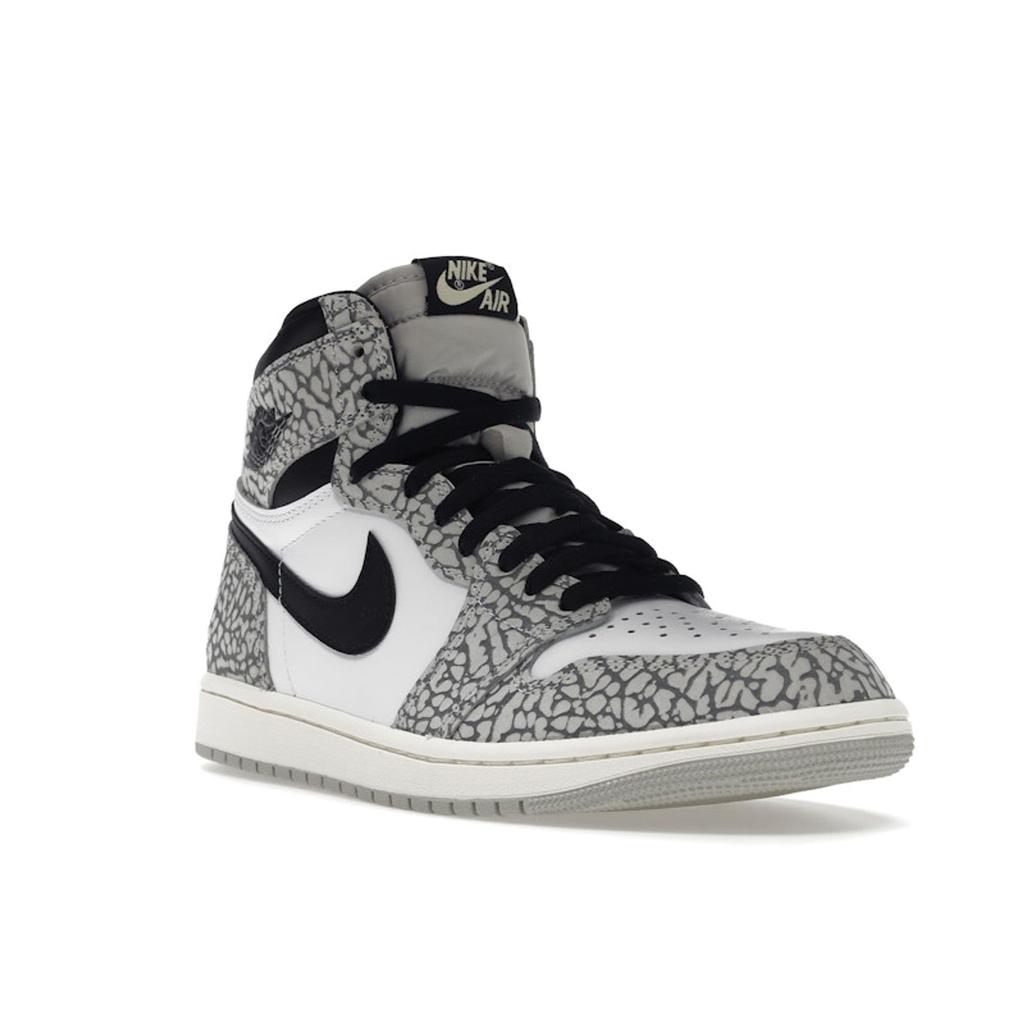 Кроссовки унисекс Air Jordan 1 Retro High OG White Cement Grey Tech-Grey Muslin DZ5485-052