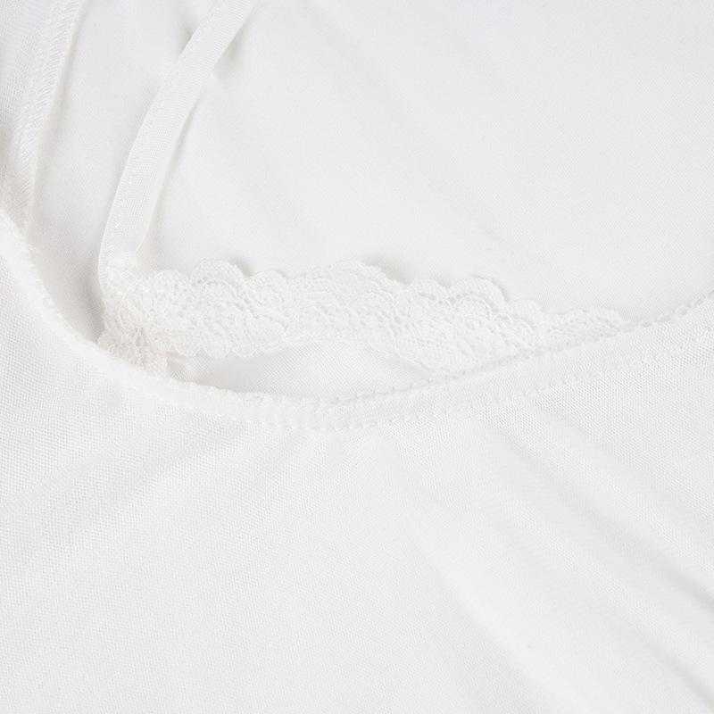 Стильный женский белый комплект из двух предметов с сетчатыми вставками, пэчворком и отделкой воланами, с прозрачным топом с длинным рукавом