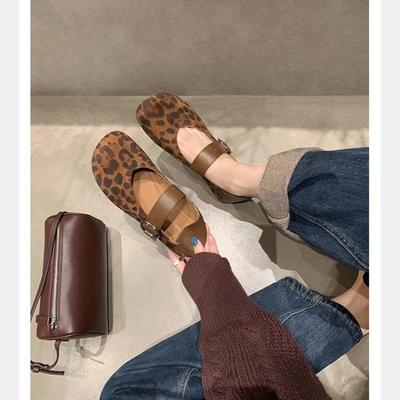 Наступая на пятку с леопардовым принтом, внутренняя высота увеличивает универсальные туфли Мэри Джейн, женские 2 модели весна-осень