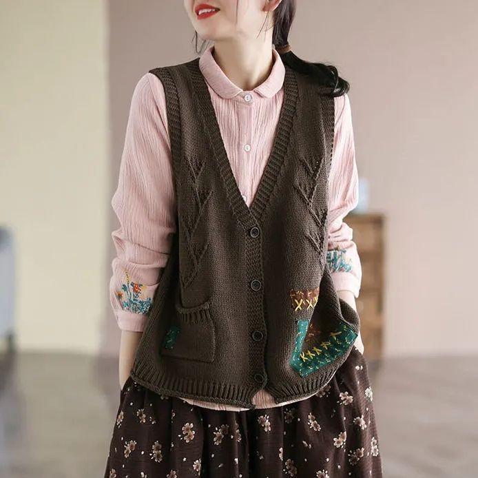 Женский вязаный жилет-кардиган из хлопка с цветочным накладным карманом, свободный и утягивающий, осенний повседневный с V-образным вырезом, без рукавов