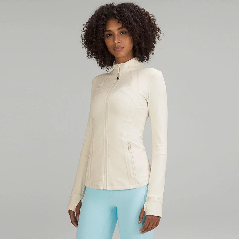 Женская куртка для йоги Lulu Nude Feel - Облегающий крой, воротник-стойка, длинный рукав, спортивный топ на молнии для бега и фитнеса.