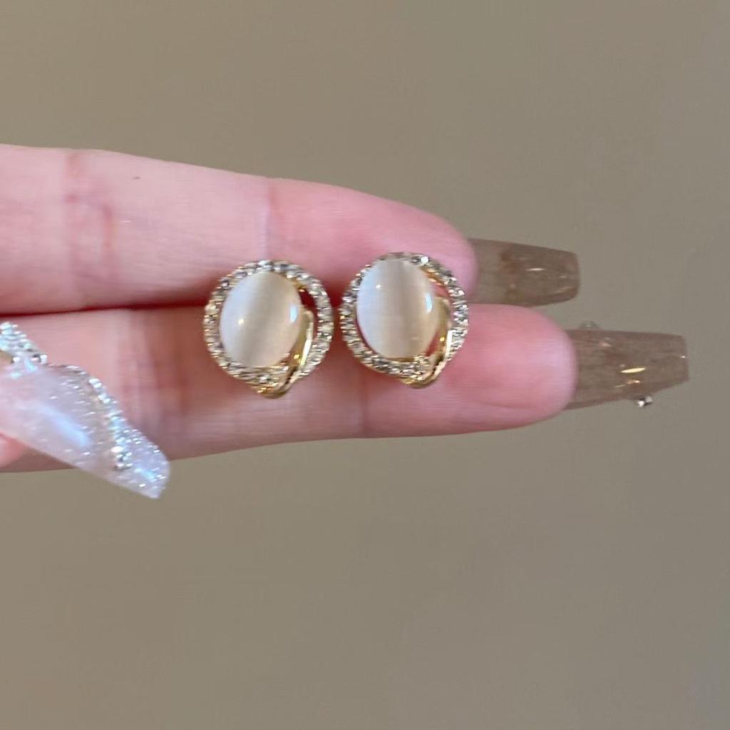 French Gentle Versatile Earrings Daily Sense Tassel Diamond Opal Simple Premium Sense Stud Earrings Women