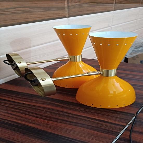 Латунный итальянский настенный светильник Diabolo середины века 1950-х годов, 2 пары ламп