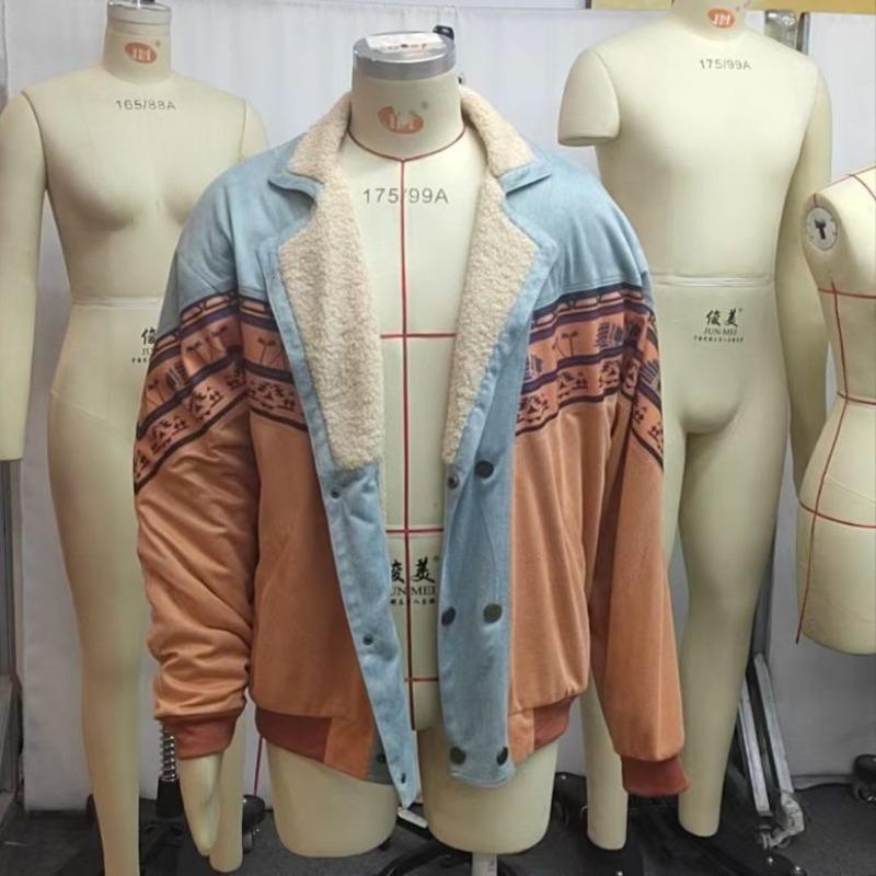 Мужская куртка из нубука с винтажным принтом