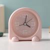 Прикроватный будильник Компактный мини-размер Бесшумная работа Питание от батареек Подсветка дисплея Декоративные настольные часы