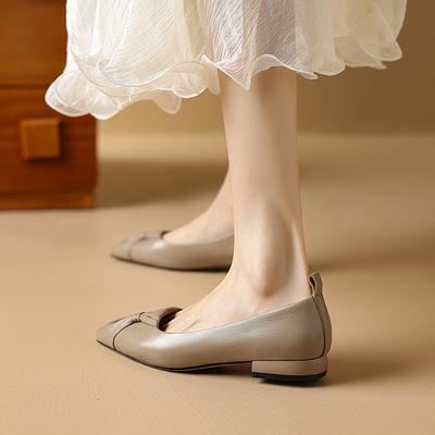 Мода 2025 Новые Винтажные Женские Туфли-лодочки на Низком Каблуке Ретро Натуральная Кожа Зрелый Острый Носок Офисная Леди Рабочие Весенне-летние Туфли Женские