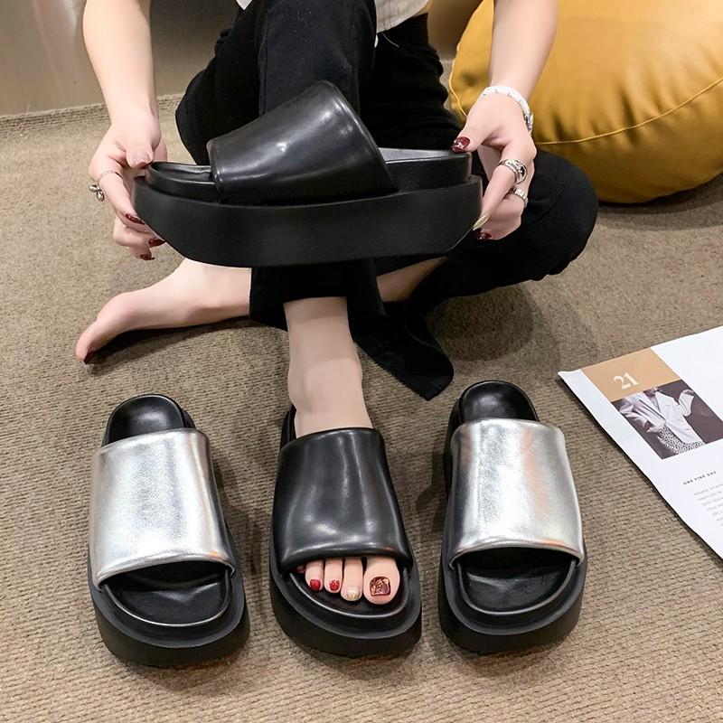 Мода 2024 года, легкие тапочки на платформе, женские, супер мягкие, нескользящие, пляжные, женские, удобные, для пар, для помещений, для душа