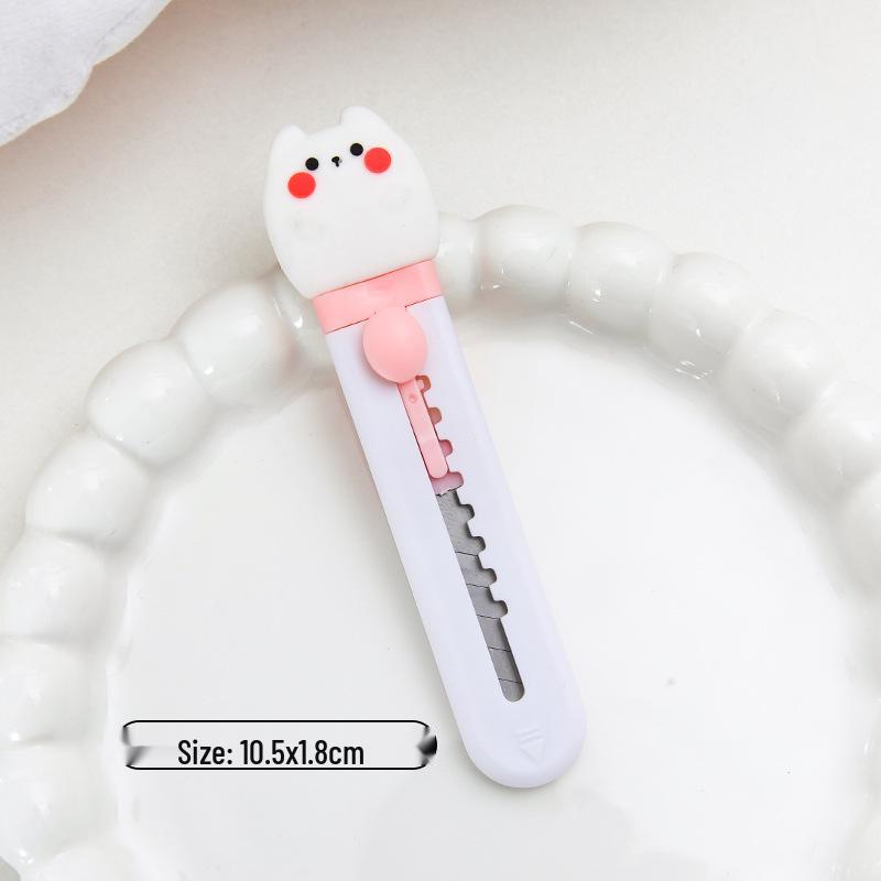Bear Art Knife - Cute Cartoon Student Office Paper Cutter (Portable and Compact)