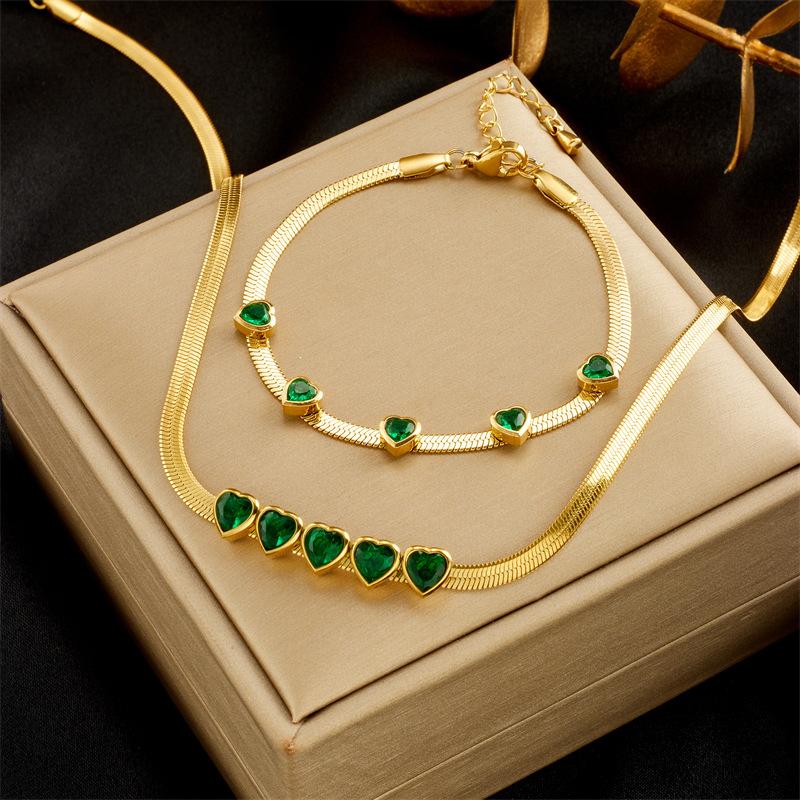 Love Heart Emerald Zircon Bracelet Simple Bestie Set Snake Chain Necklace Minimalist Luxury High End Accessories Design
