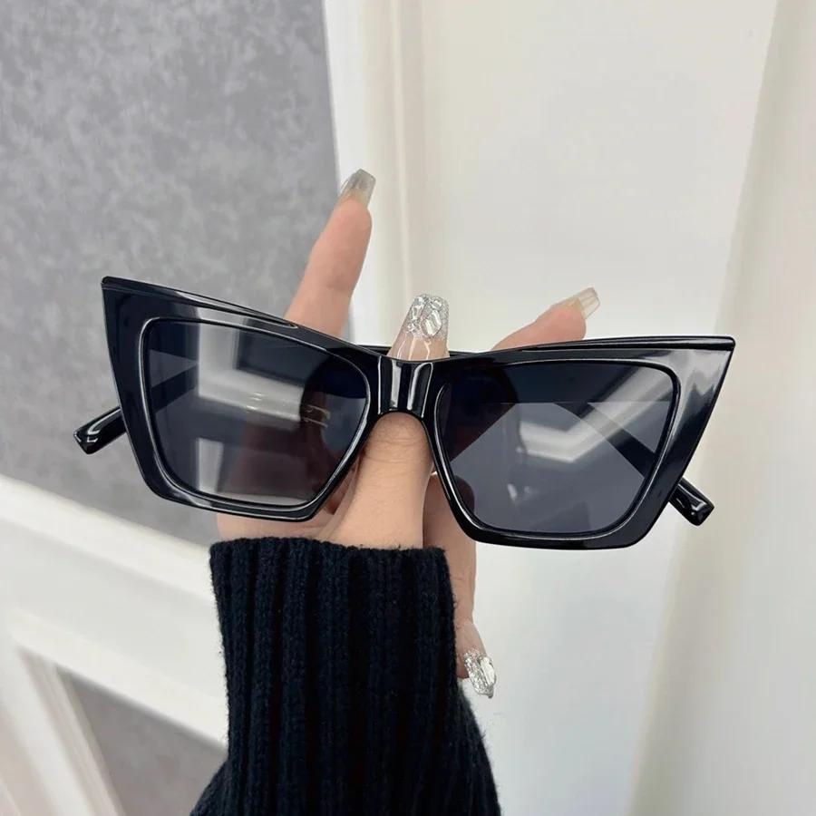 Fashion Retro Cat Eye Sunglasses Women Men Vintage Sun Glasses Female Male Outdoors Designer Frame Mirror Punk