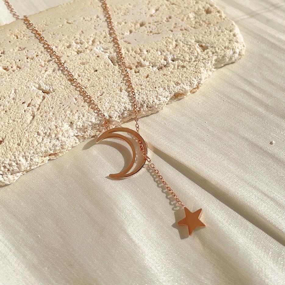 Star Moon Star Titanium Steel Necklace Women'S Autumn And Winter Sweater Chain Does Not Fade Sweet Simple Clavicle Chain