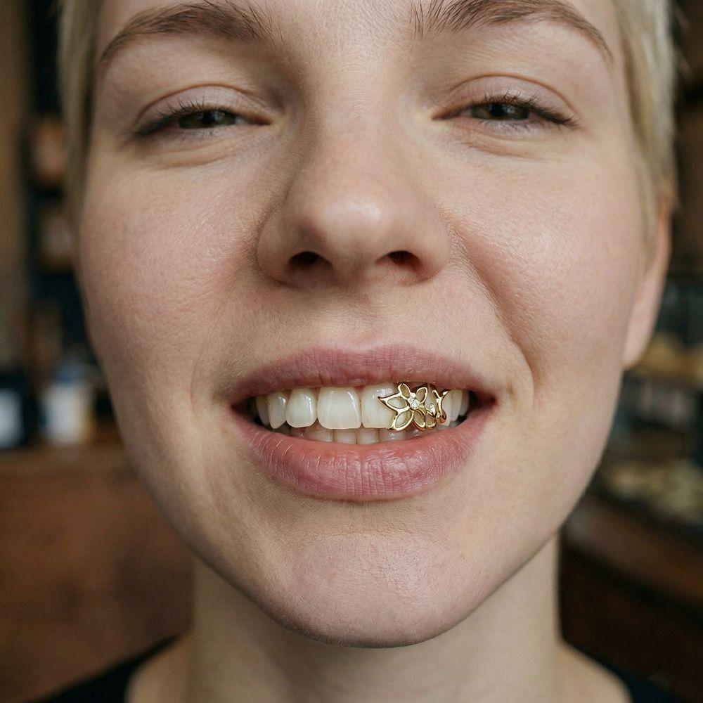 Gold Double Hollow Flower Grillz Silver Irregular Shape Tooth Grills Elegant Teeth Grillz Events