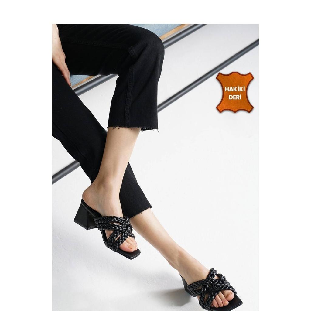 Женские стильные белые тапочки из натуральной кожи на каблуке