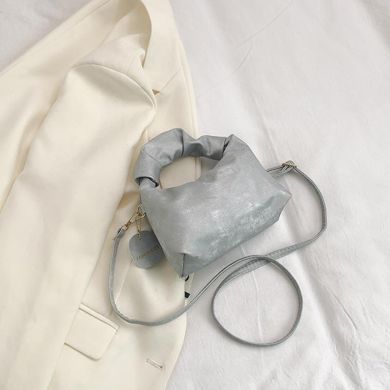 Новая однотонная плиссированная сумка через плечо, повседневная модная, на одно плечо, кроссбоди, маленькая квадратная сумка, индивидуальность, женская сумка