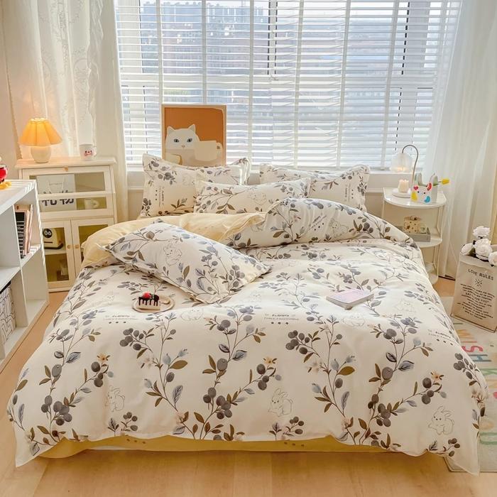 Маленький свежий комплект из четырех предметов из чистого хлопка с потертостями, приятная к коже простыня, пододеяльник из стиранного хлопка, комплект из трех предметов для общежития