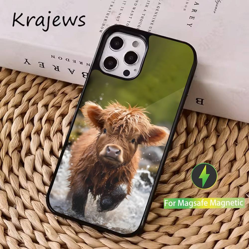 Highland Cow Cute Animal Phone Case For iPhone 16,15,14,17,13,12,11,Pro,Max,Plus,Mini, Magsafe,Magnetic Wireless Charging Case