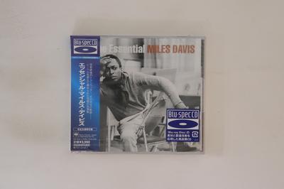 CD Майлз Дэвис Essential Miles Davis SICP201623 SONY 2009 Япония Obi Джаз Б/У