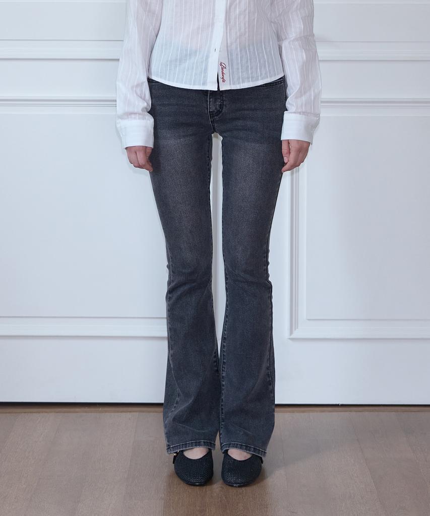 Брюки Pandora Fit Bootcut с задними карманами (черный)