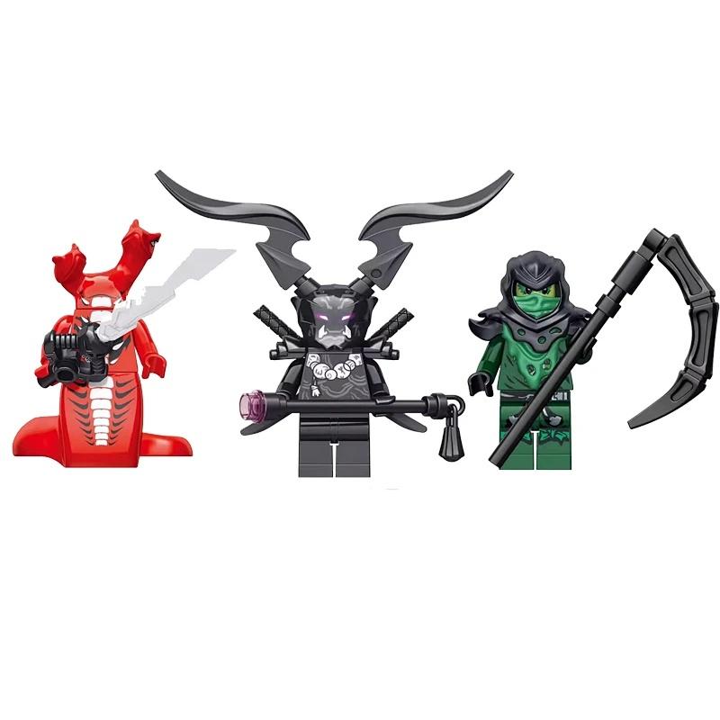 Набор из трех уникальных минифигурок: Красный Змеиный Монстр, Темная Рогатая Фигура и Зеленый Косарь