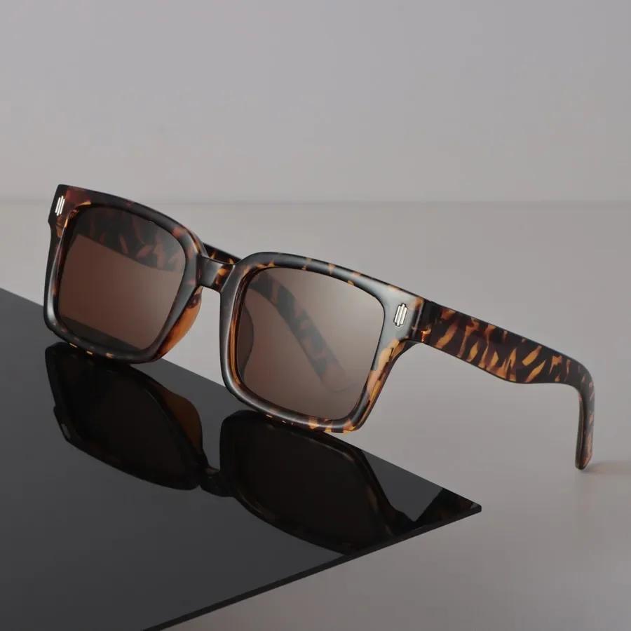 Дизайнерские квадратные солнцезащитные очки Женские Мужские Винтажные Черные Солнцезащитные очки Модные Личностные Очки Зеркальные линзы Сексуальный Бренд