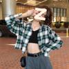 Женская куртка в клетку в стиле ретро на раннюю весну 2024 года