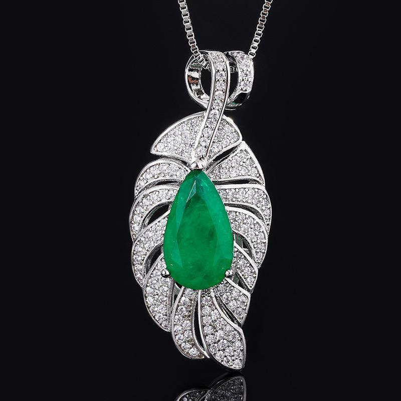Имитация изумрудного бриллиантового ожерелья Винтажный цвет сокровище параиба лист кулон 2024 модная ключичная цепочка
