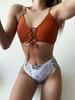 Европейский и американский купальник бикини с V-образным вырезом и высокой талией 2023