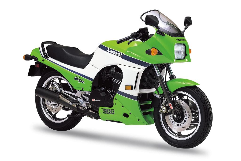 Aoshima Bunka Kyozaisha The Bike Series Kawasaki ZX900A GPZ900R Ninja 1985 пластиковая модель литья Цвет 1/12 № 29