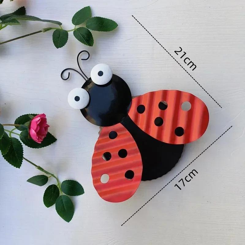 1pc Creative Handicrafts Iron Beetle Hand-painted Home Courtyard Balcony Villa Grassland Wall Decoration Home Accessories