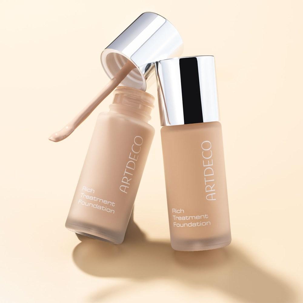 Тональная основа Art Deco Rich Treatment 20 мл, нет. 03 Ванильный нюд, 1 шт.