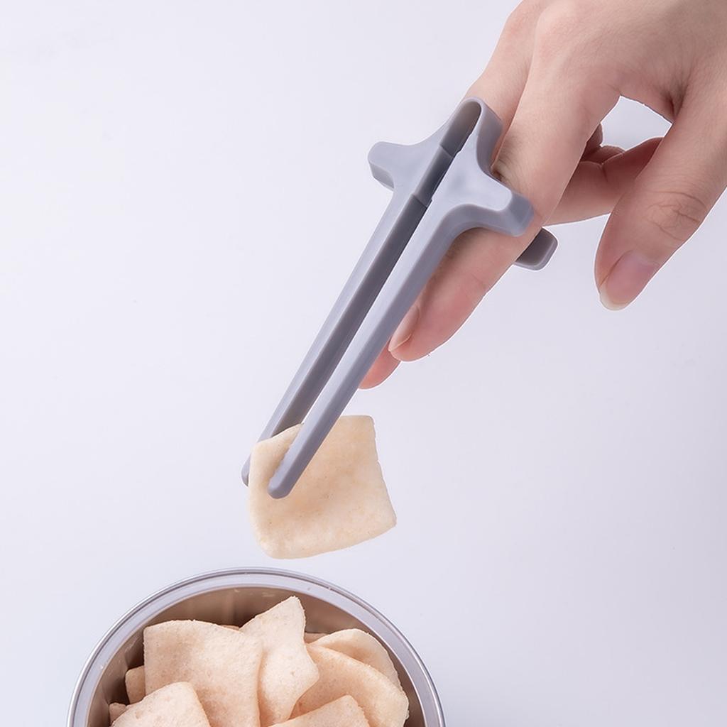 Finger Chopsticks Reusable Snack Clips Finger Pliers Gamers Finger Clips Snack Chopsticks for Gaming Tools Party Accessories