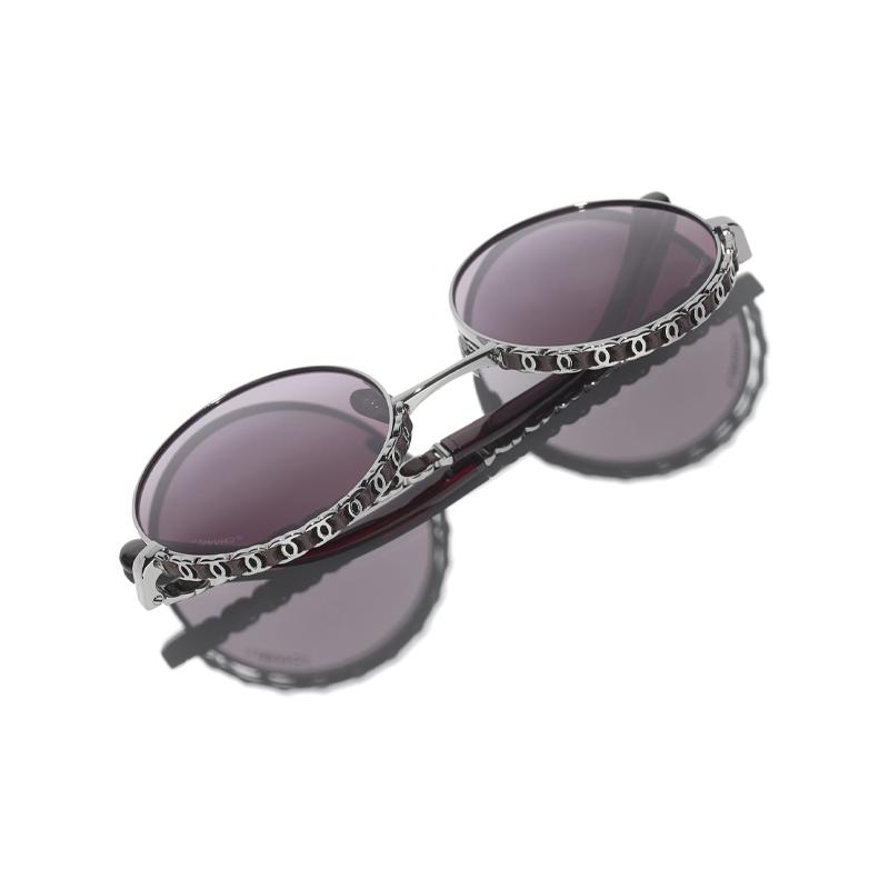 Chanel Солнцезащитные очки в круглой оправе темно-серебристого цвета с красными линзами с красным градиентом