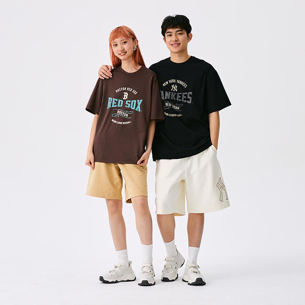 New MLB Preppy Style Collection New York Yankees SS25 T Shirt Unisex Black 3ATSV0653-50BKS