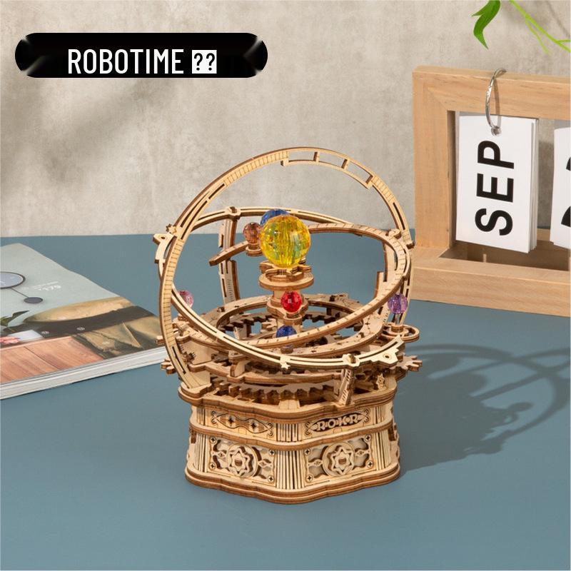 Вращающаяся деревянная карусель музыкальная шкатулка - подарок ручной работы