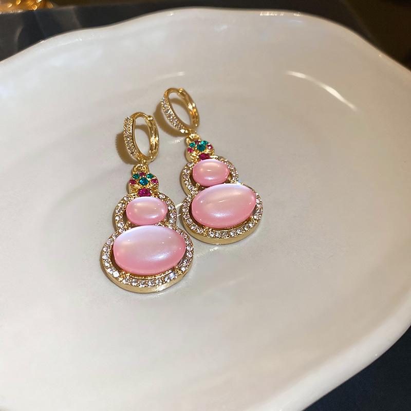 Женские серьги GemChic, модные серьги-гвоздики с иглой, инкрустированные цирконом, изысканные серьги, универсальные ювелирные изделия на день рождения, Рождество, подарок