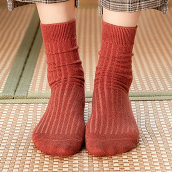 1 пара женских носков средней длины без запаха в японском стиле, высокоэластичные, нескользящие, дышащие, мягкие, впитывающие пот, не садятся, спортивные хлопковые носки