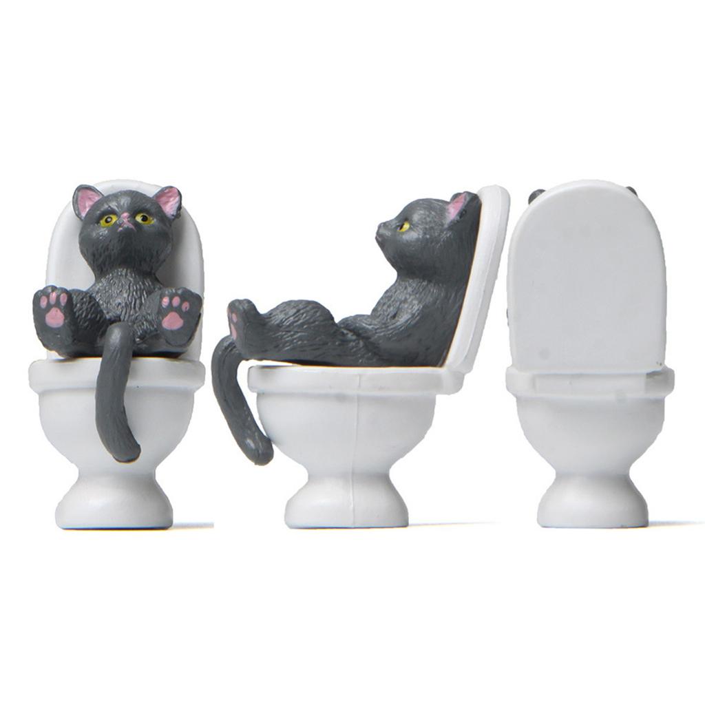 Resin Cat On Toilet Landscaping Ornaments Cartoon Animal Figurine for Home Decorations Desktop Mini Garden Accessories