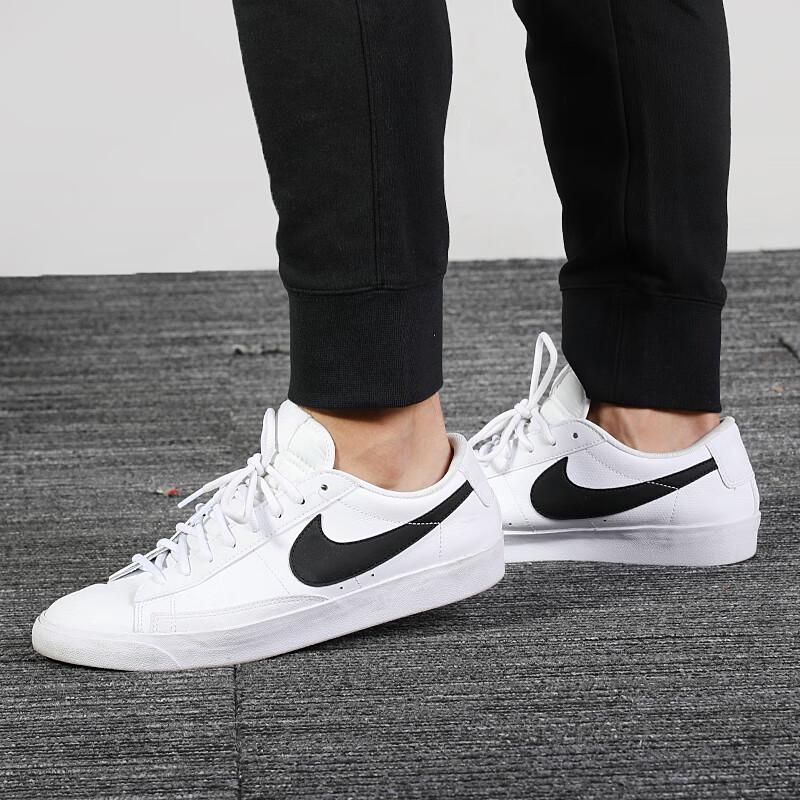 Nike Мужские спортивные штаны BV2680-010