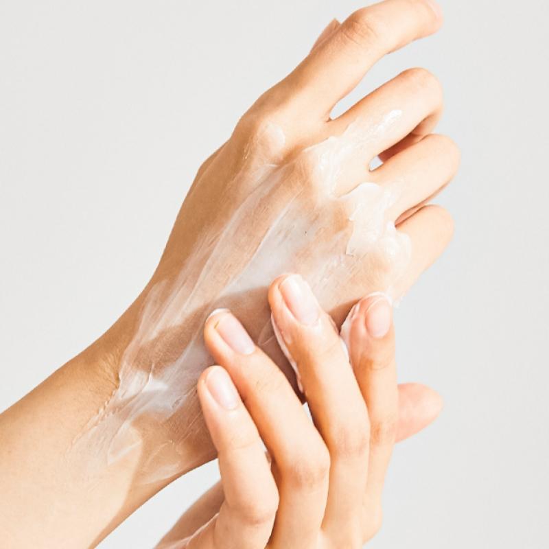 Sky Bottle Голубая агава Высокоувлажняющий крем для рук без запаха 50 мл