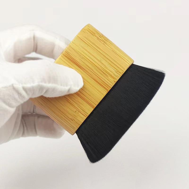 Универсальная кисть для автозагара и макияжа: Мягкая щетина для тела, румян и многого другого