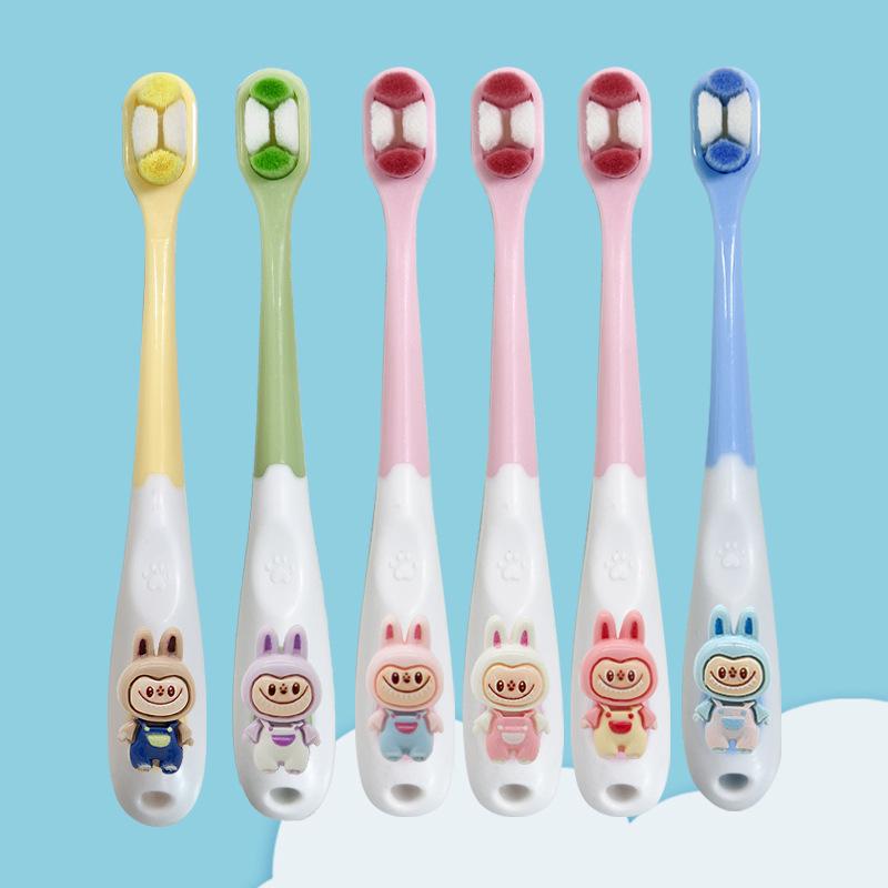 Детская мягкая зубная щетка Labubu Cartoon Cat Paw - Милый дизайн с десятью тысячами щетинок.